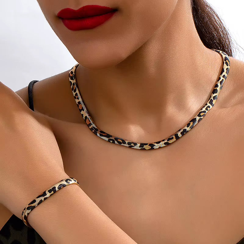 2PCS Leopard Print Snake Chain Bracelet Necklace Set for Women Fashion Jewelry Daily Wear Accessories Trendy New Styles Gifts